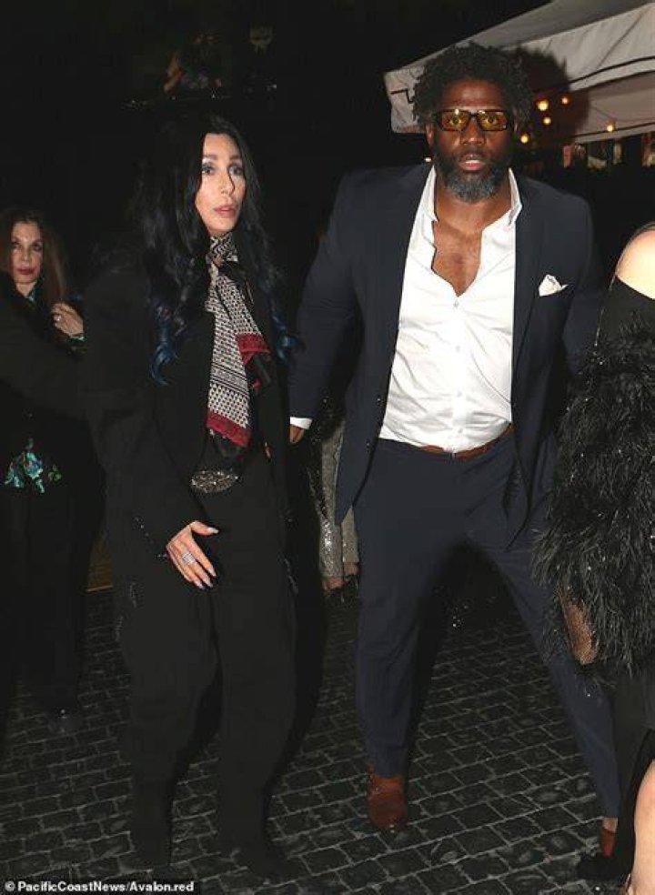 EXCLUSIVE Cher hired four men to kidnap troubled son Elijah Blue