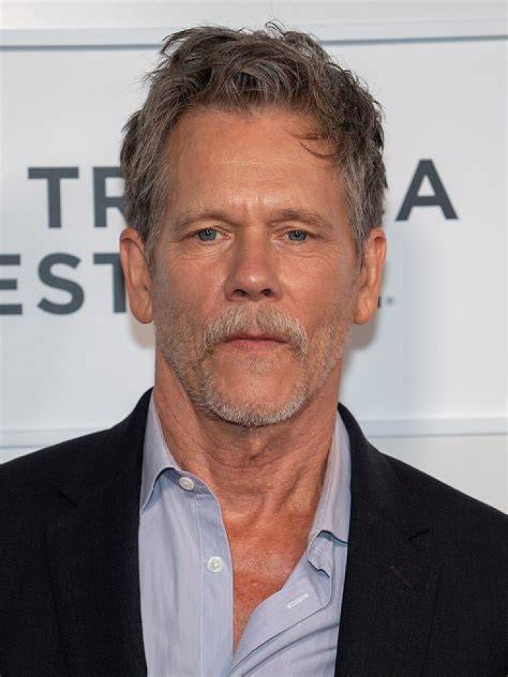 FileKevin Bacon ComicCon 2012.jpg Wikimedia Commons