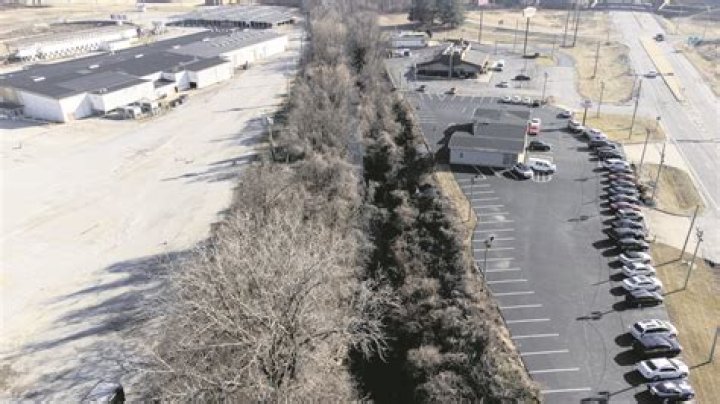 Former car lot owned by late Oilers owner Bud Adams off Southwest