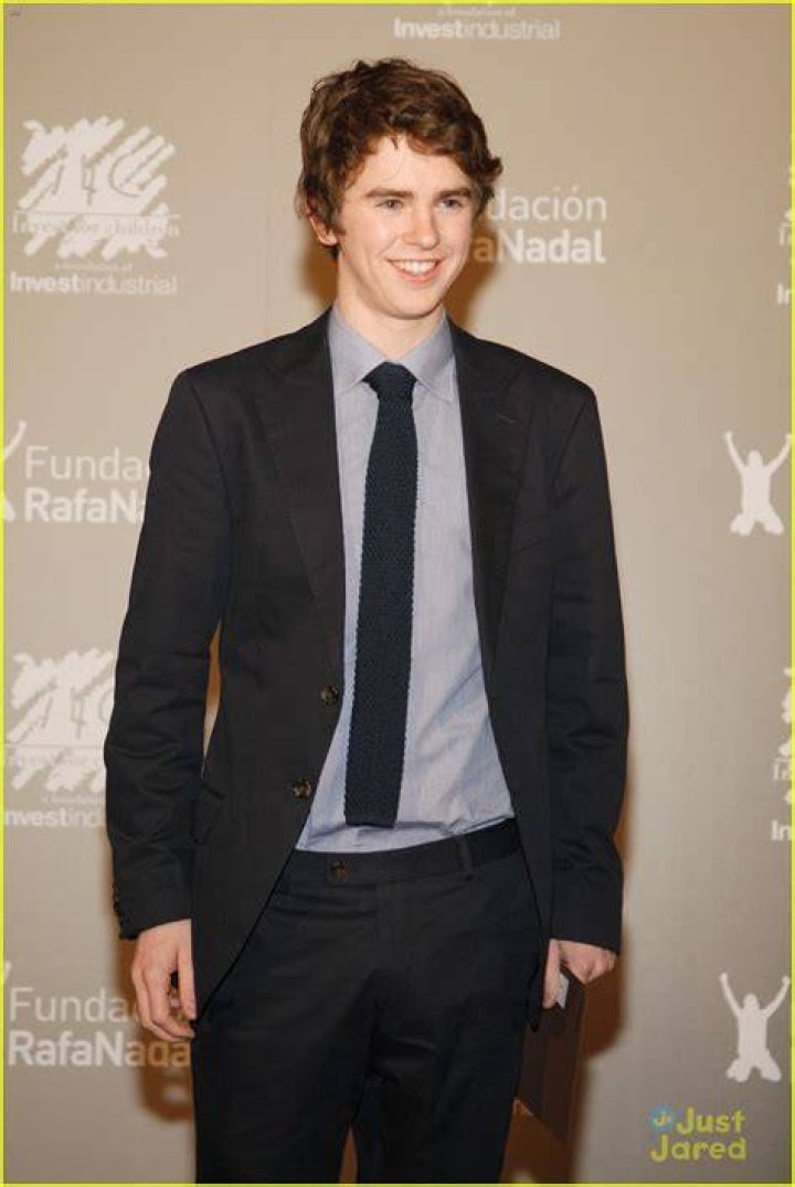 Freddie Highmore Juntos Por La Integracion Gala Photo 452517 Photo