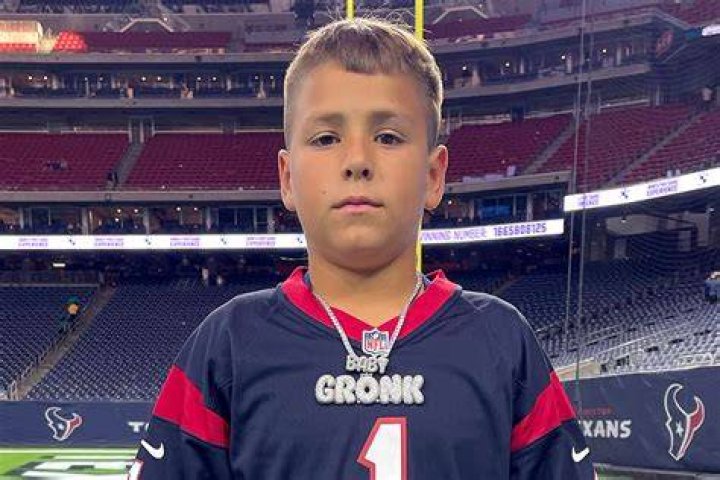 Geraldine Green Info Baby Gronk Parents