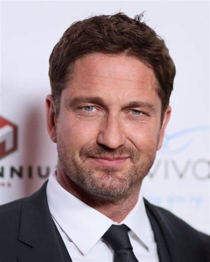 Gerard Butler's Mystery Girlfriend Revealed Meet Brown! Photo