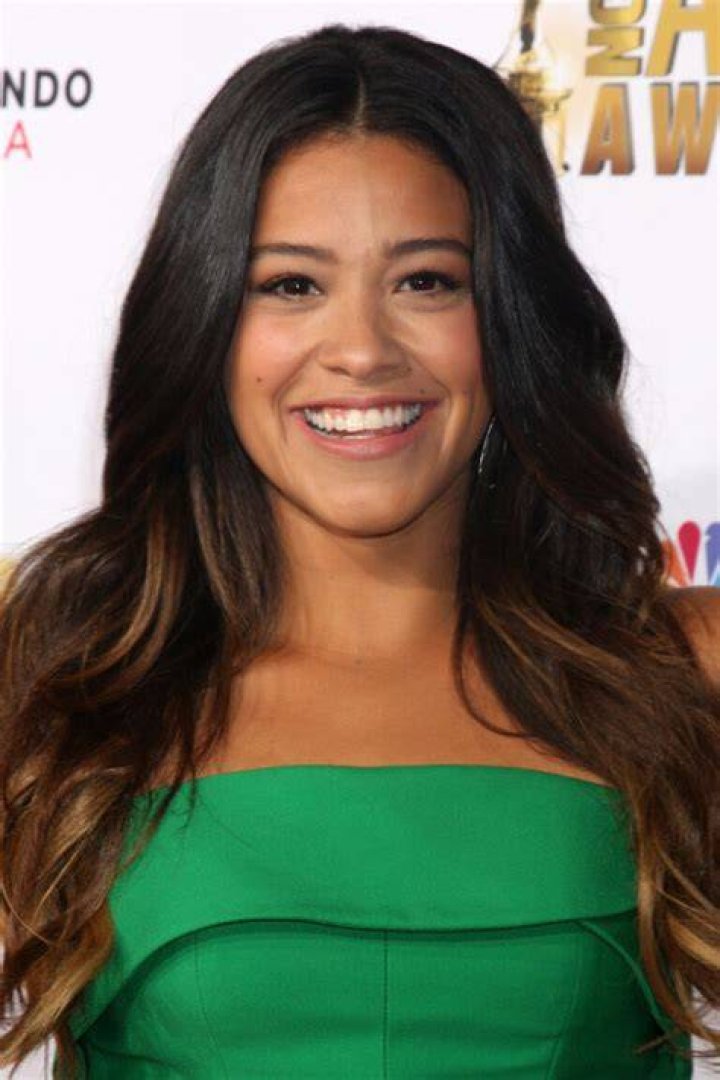 Gina Rodriguez 59 Stunning Beauty Looks From Last Year's Golden
