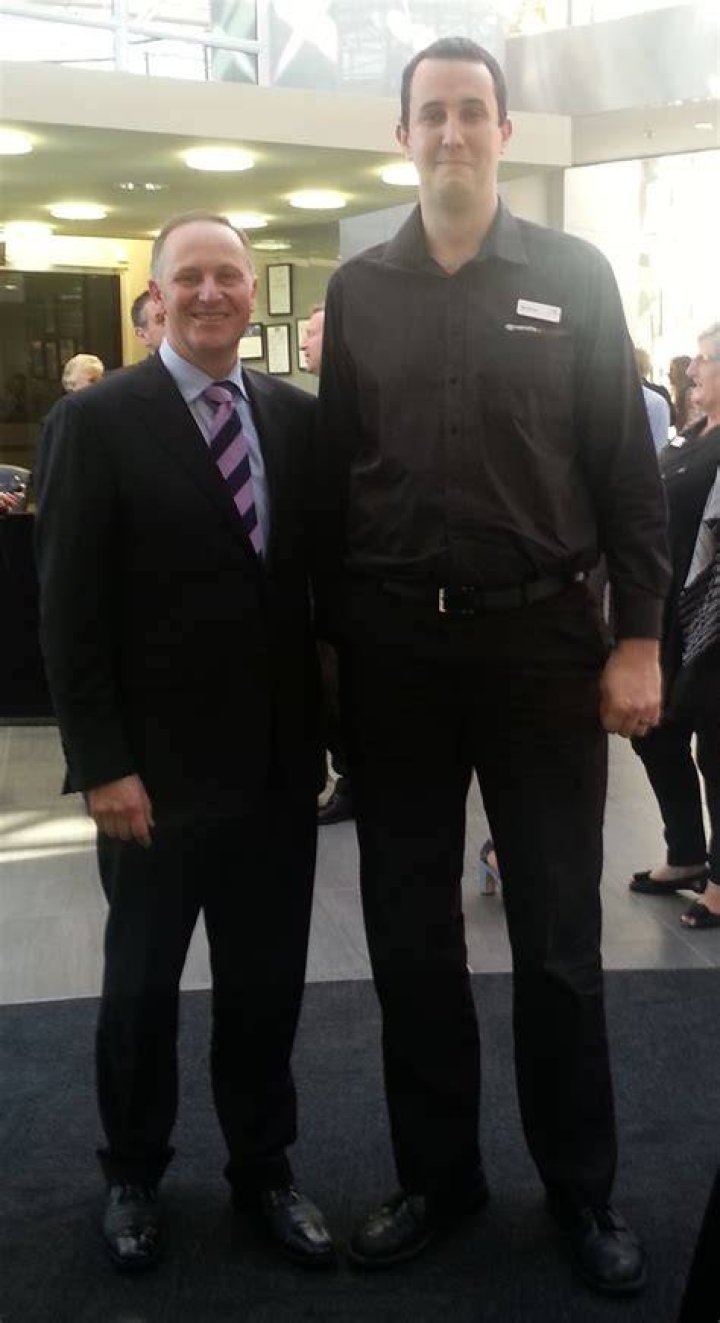 God I feel tall now Sam Whitelock is shorter and lighter than me r/tall