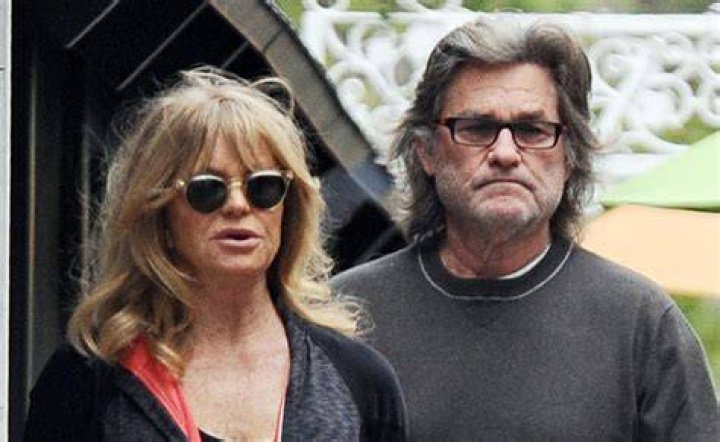 Goldie Hawn Shares a Cute Throwback Photo of Herself and Daughter Kate