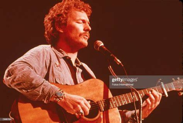 Gordon Lightfoot's Wife Everything To Know About The Late Singer's 3