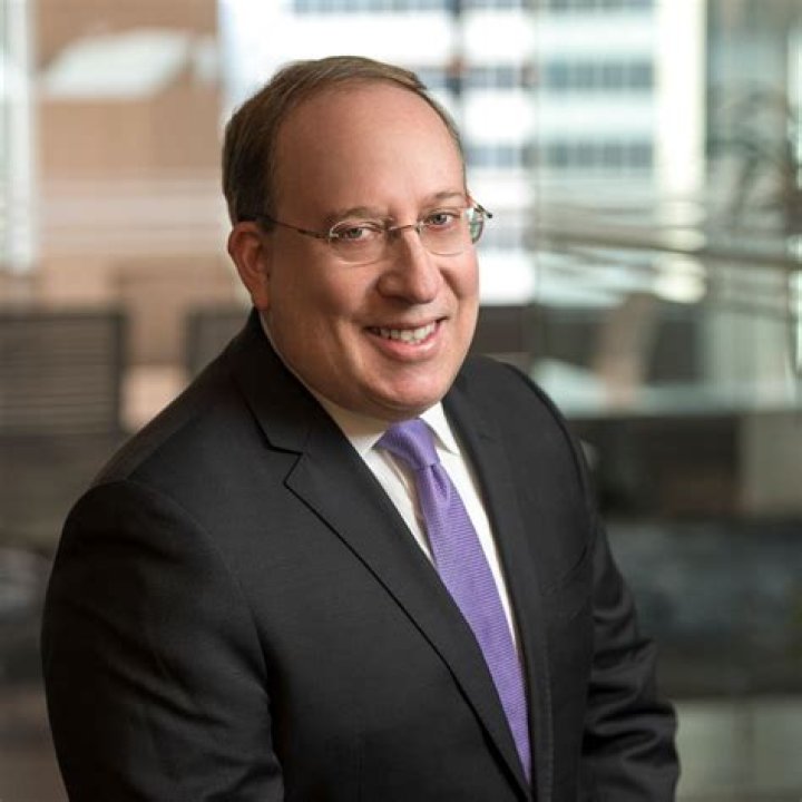 Gregory Kushner Senior Managing Director & Chairman Lido Advisors