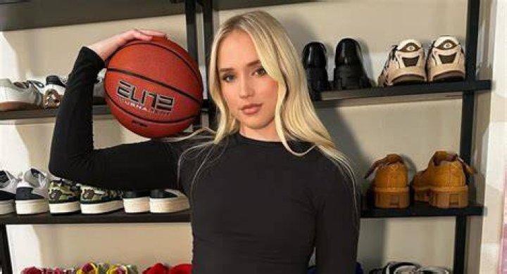 Hailey Van Lith &mdash; Bio, Childhood and youth, Basketball career, Personal