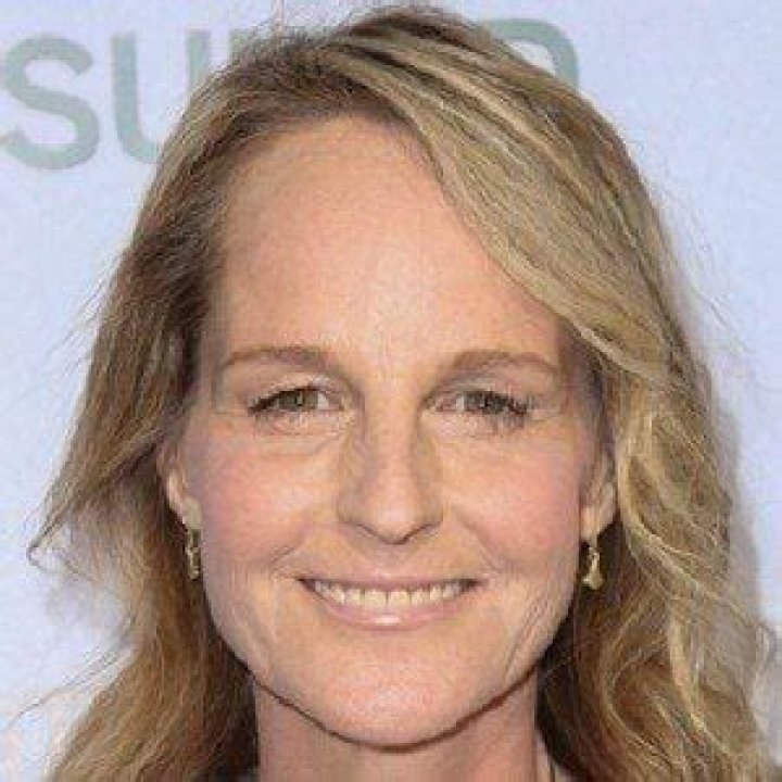 Helen Hunt Bio, Age, Net worth, Accident, Daughter, Partners, Jodie Foster