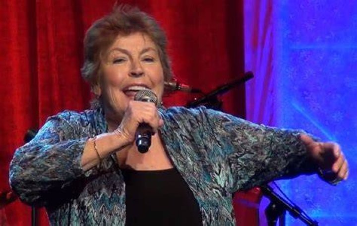 Helen Reddy Continues to Roar for Women See Jane Do