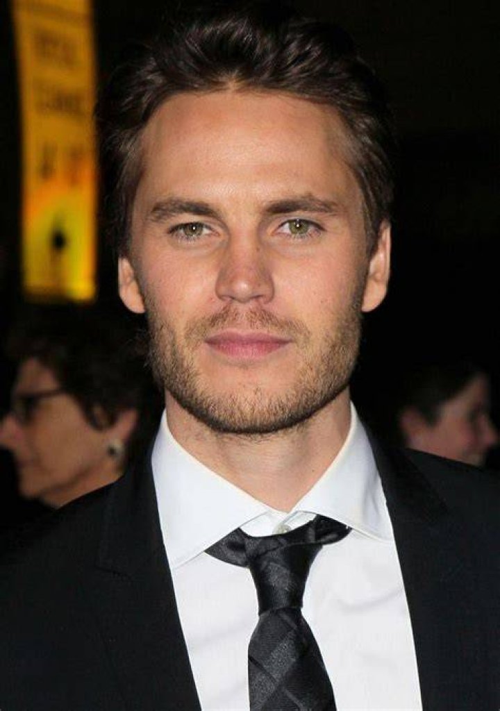 Hollywood Stars Taylor Kitsch Profile And PicturesWallpapers