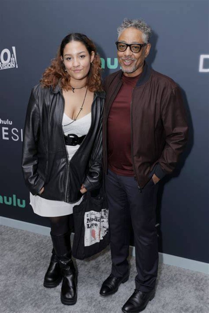 How Many Kids Does Giancarlo Esposito Have? POPSUGAR Celebrity UK