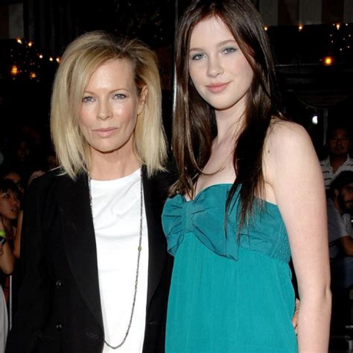 Ireland Baldwin&rsquo;s Mom Kim Basinger Reacts to Daughter's Latest Nude