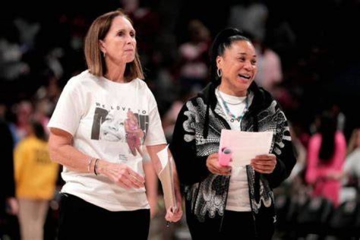 Is Dawn Staley Married Who Is Lisa Boyer To Her vrogue.co
