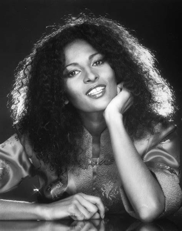 Is Pam Grier still alive or dead? 2023