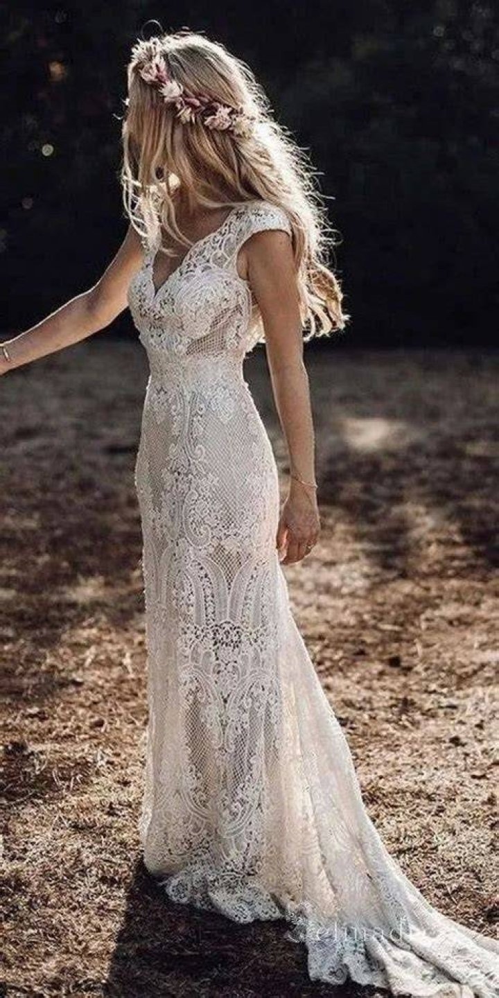 Ivory Lace Aline Boho Wedding Dress Casual wedding dress, Plus size