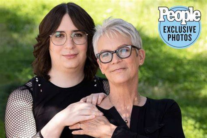 Jamie Lee Curtis and her mother Leigh inside the legendary Studio