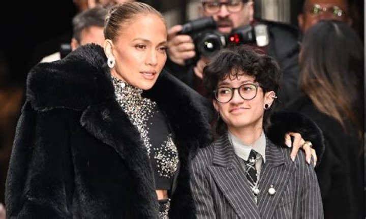 Jennifer Lopez and Child Emme, 15, go jewelry shopping in Beverly Hills