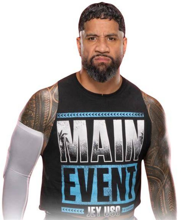 Jey Uso Out Of Action For Six Months, Fans Rush The Ring At Smackdown