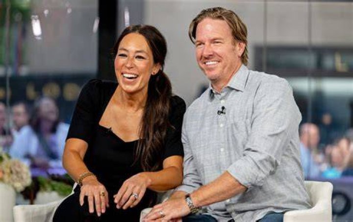 Joanna Gaines nearly missed meeting Chip thanks to his roommate ‘Hot