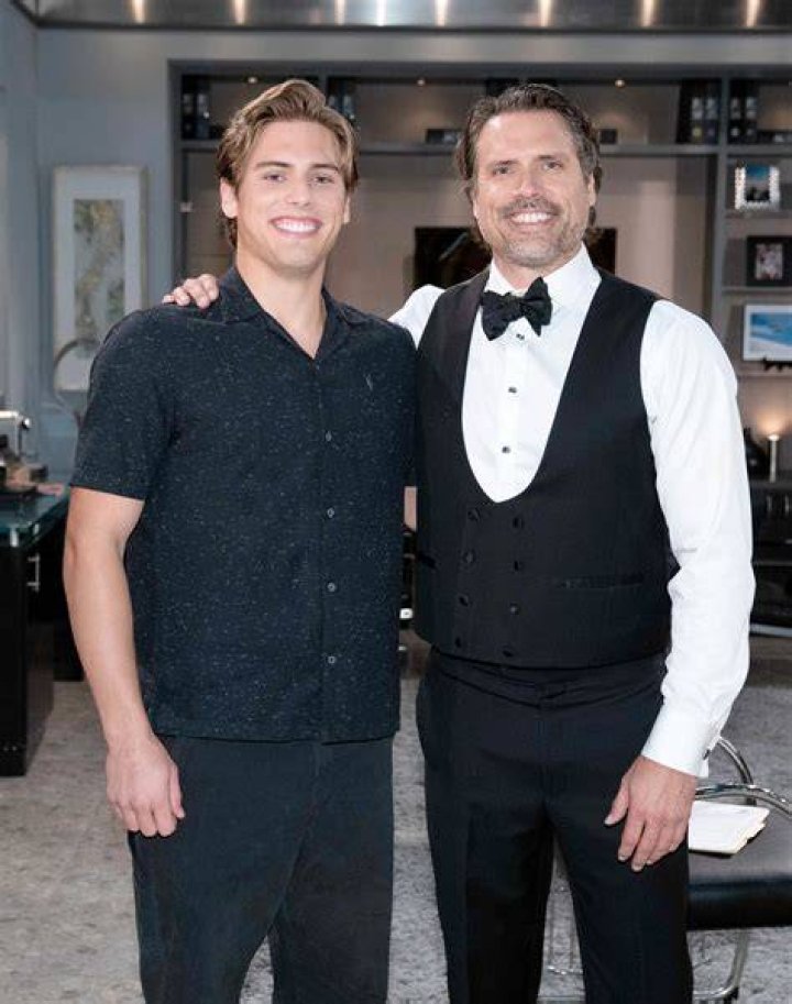 Joshua Morrow, Tobe Morrow, sons, mom, mother in law, sister Stock
