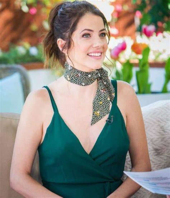 Julie Gonzalo 2024 Boyfriend, net worth, tattoos, smoking & body