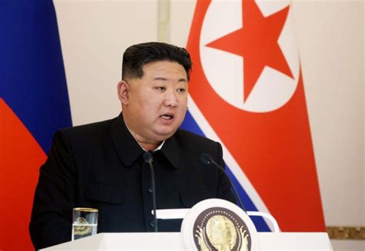 Kim Jong Un Lost Some Weight&mdash;and North Koreans Are Alarmed WSJ