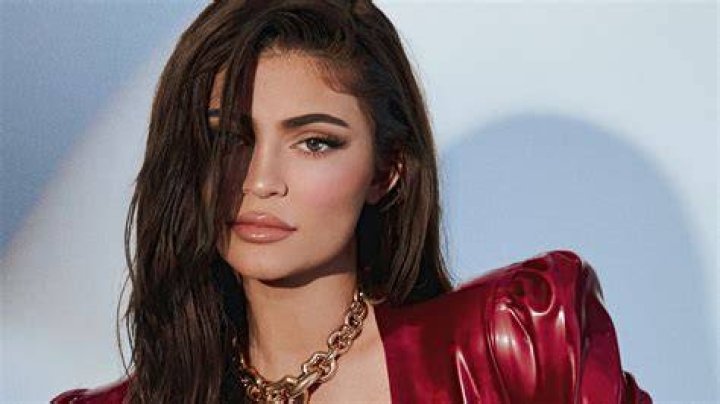 Kylie Jenner Bio, Age, Parents, Career, Net Worth, Husband, Body