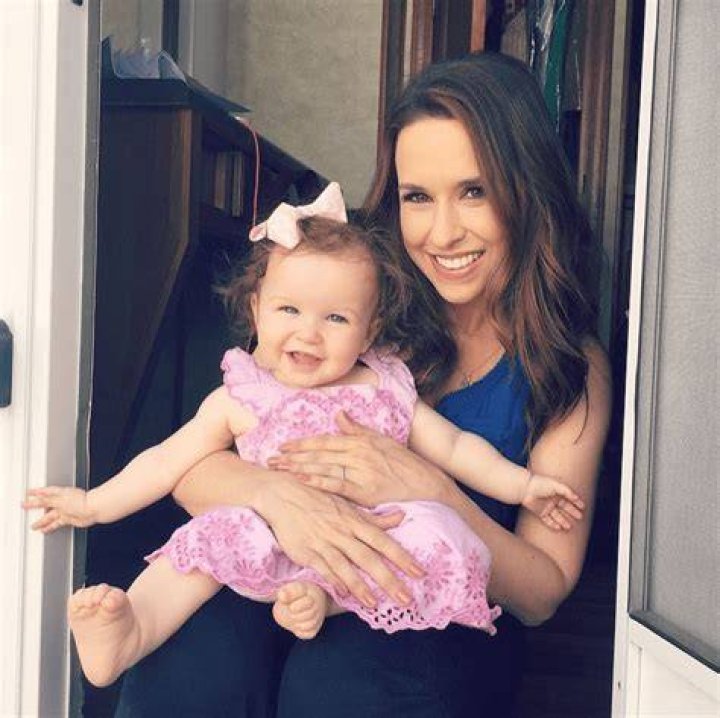 Lacey Chabert Talks Giving Her Daughter, 2&frac12;, Her 'First Time Out'