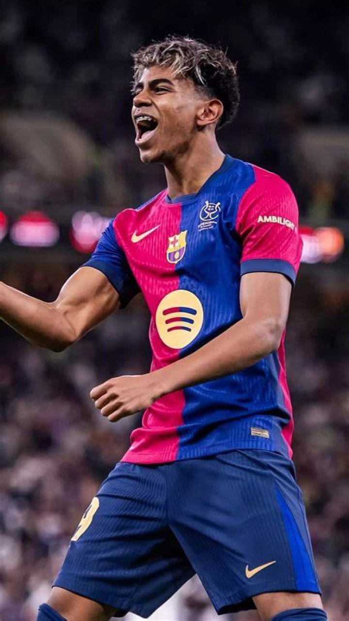 Lamine Yamal Barcelona Wallpaper iPhone Fc barcelona, Football