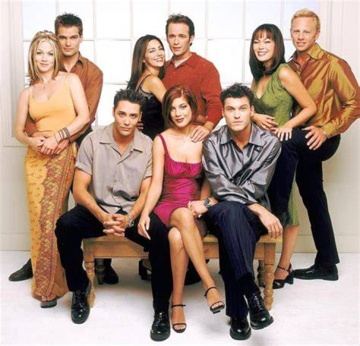Latest Scoop On Beverly Hills 90210's Vanessa Marcil