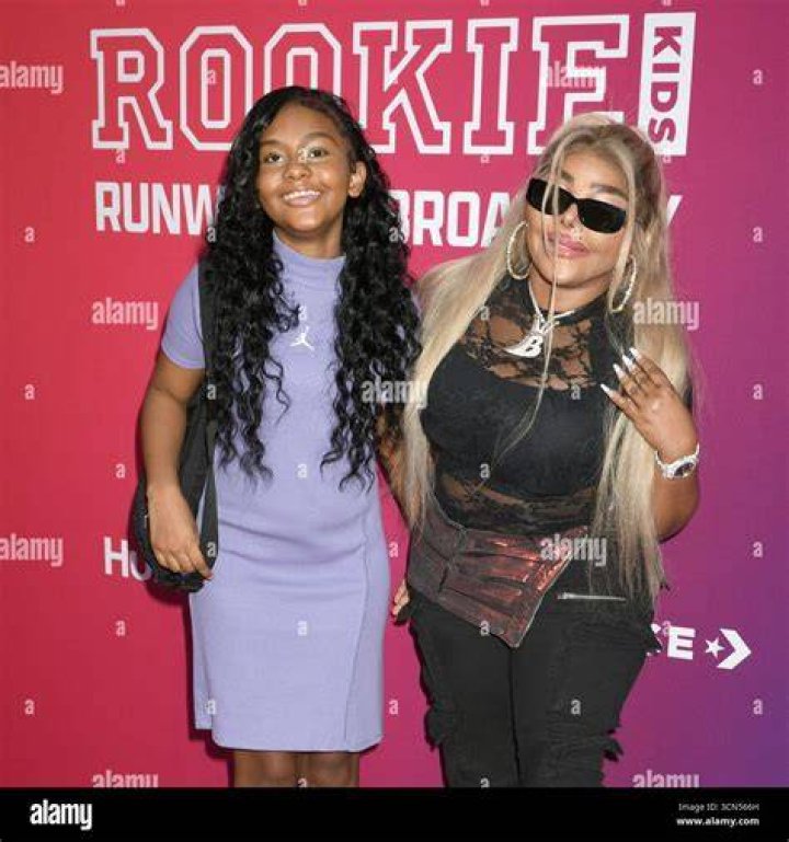 Lil' Kim's Royal Reign: A History Of Rap's Queen Bee