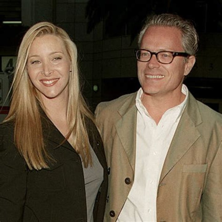 Lisa Kudrow Biography Husband, children, parents, siblings, family