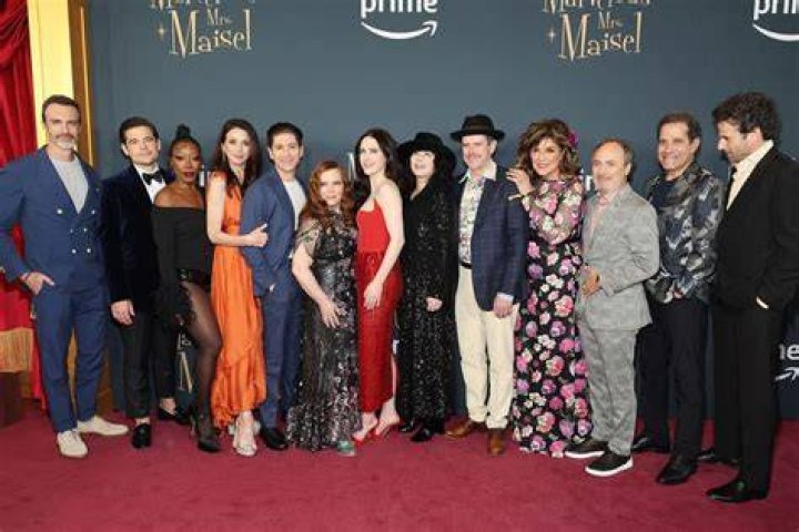 &lsquo;The Marvelous Mrs. Maisel&rsquo; Cast and Creators on Recreating the 1950s