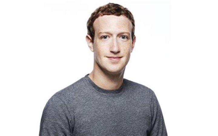 Mark Zuckerberg's Daughter Max Turns 1 and Gives Dad the Best Gift E