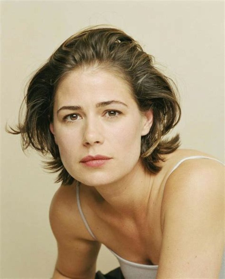 Maura Tierney Celebrity portraits, Beautiful actresses, Famous faces