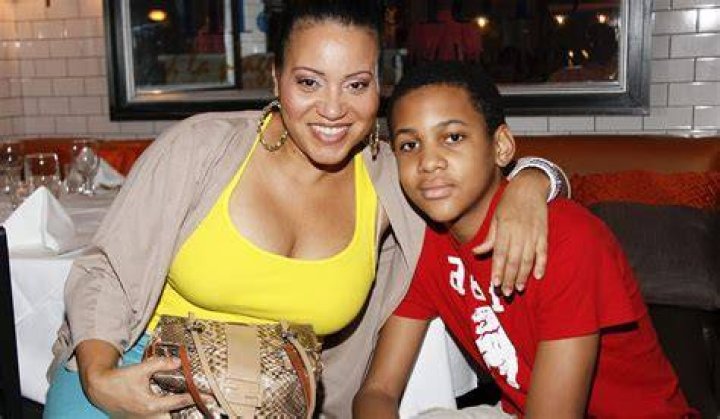 Meet Chapele Wray Son of Rapper and Songwriter Cheryl Lynn TlwaStoria
