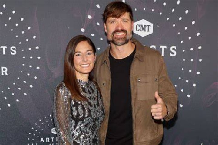 MEET WALKER HAYES’ DAUGHTER LILA SHE TAKES OVER TIKTOK