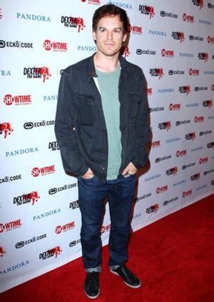 Michael C. Hall Height Weight Body Measurements Hollywood Measurements