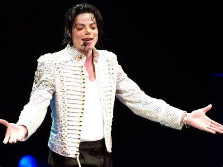 Michael Jackson Fortune 6k pics