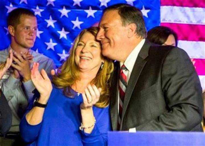 Mike Pompeo (Politician) Age, Wife, Controversies, Family, Biography