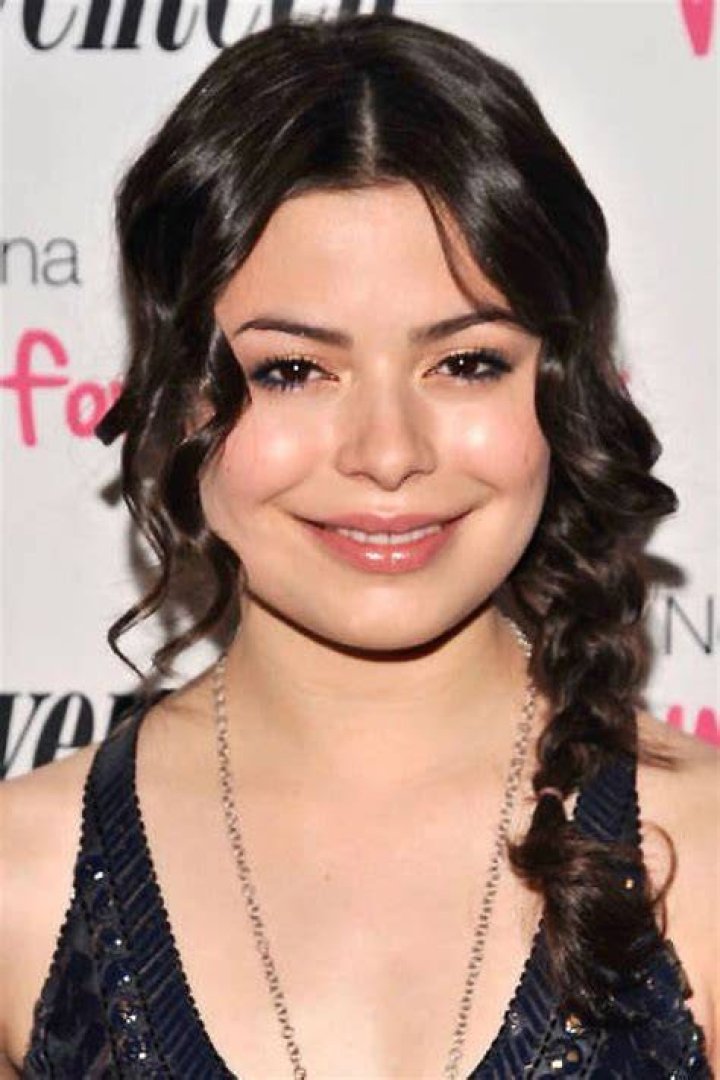 Miranda Cosgrove Would 'Love' to Play Josh Peck's Sibling Again (Exclusive)