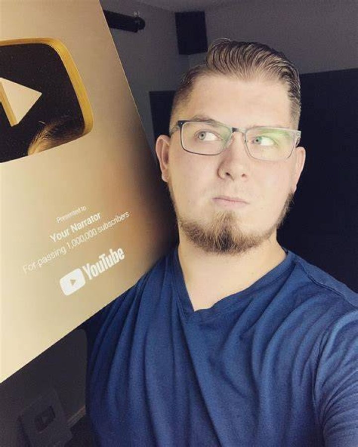 Narrator YouTube
