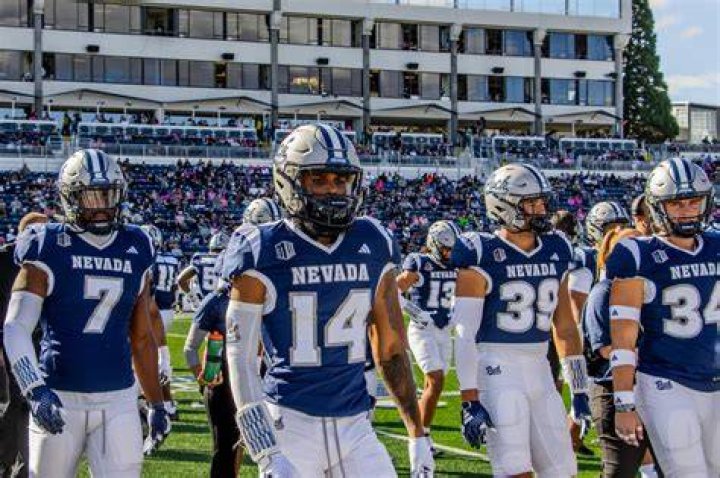 Nevada football adds game at Iowa in 2022 season