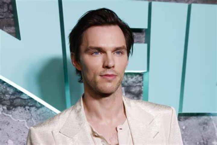 Nicholas Hoult Recalls Audition For 90210 Screen Rant
