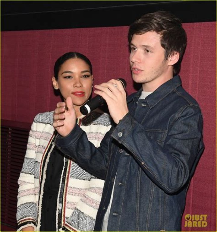Nick Robinson & Alexandra Shipp Bring &lsquo;Love, Simon&rsquo; to Atlanta