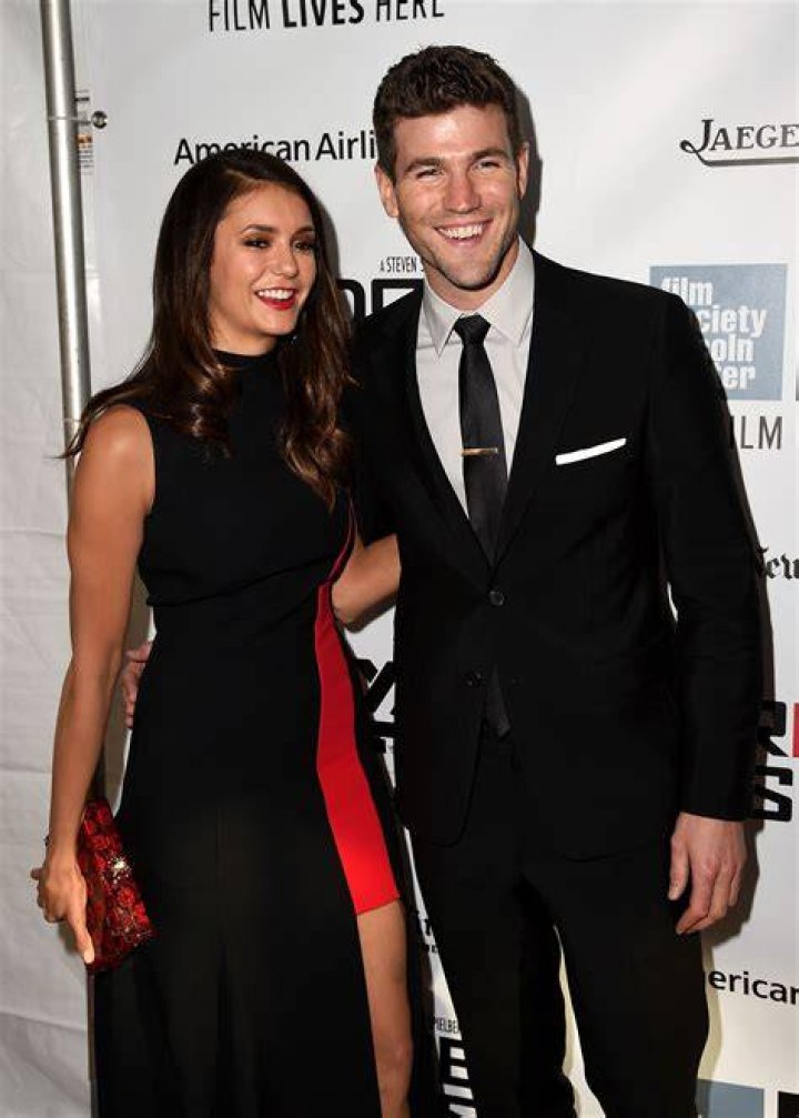Nina Dobrev and Austin Stowell Biggest Celebrity Breakups of 2016