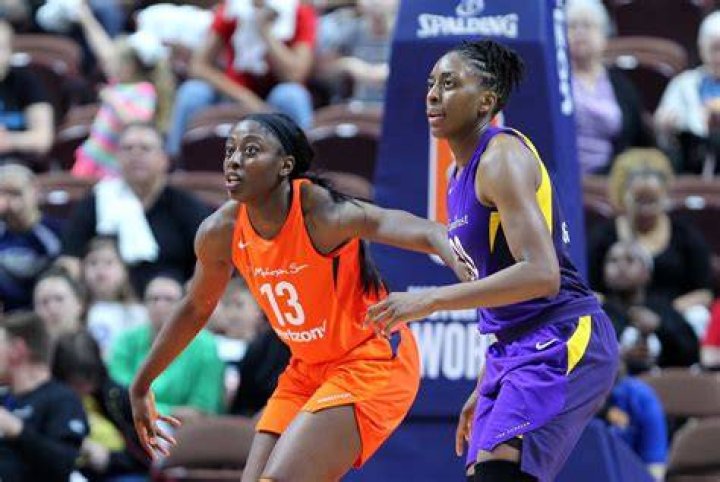 Ogwumike basketball legacy continues as Rice women soar