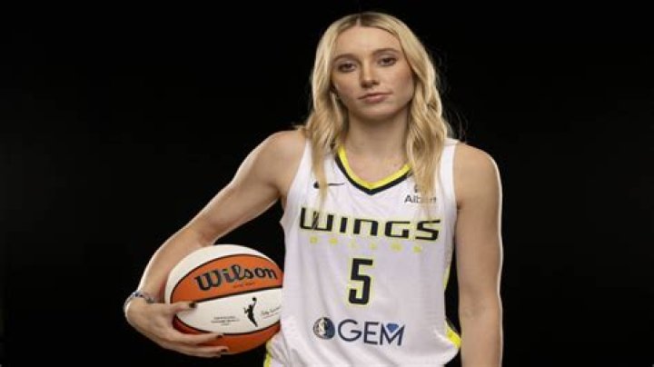 Paige Bueckers Bio, Net Worth, Salary, Boyfriend, Parents, Family