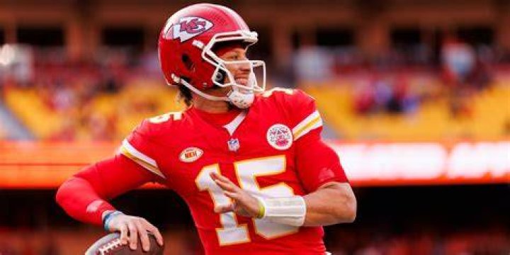 Patrick Mahomes' Wife's Shoes Spark Confusion in New Pic&mdash;'Ankle